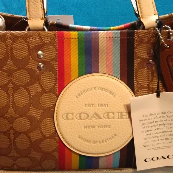 Authentic Coach crossbody / handbag brand new with tag - Picture 12 of 12
